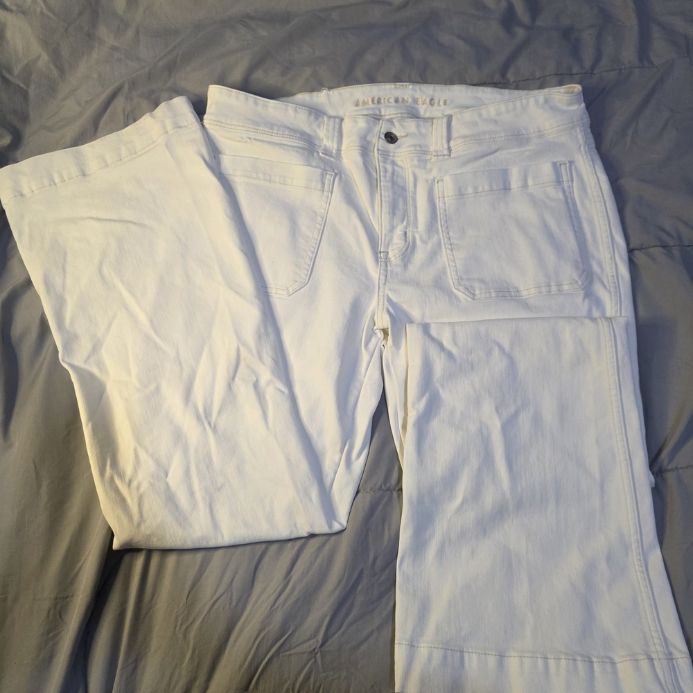 American Eagle Outfitters Women's Boot Cut Jeans - White